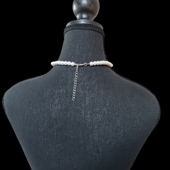 Rhinestone Saturn Faux Pearl Choker Necklace - Picture 3 of 5